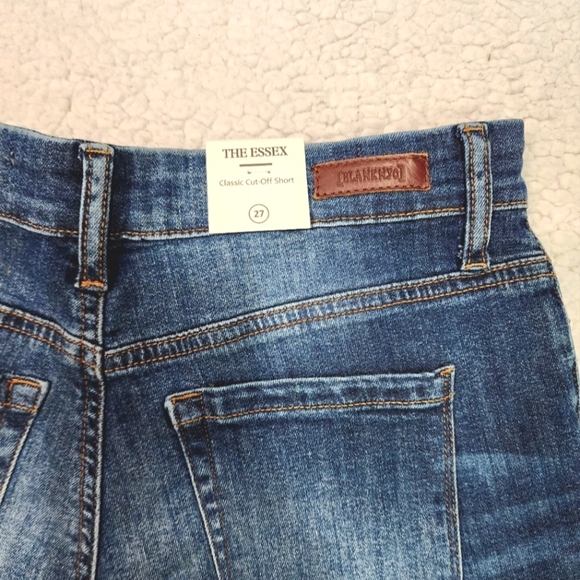 NWT Blanknyc Cutoffs - Picture 7 of 9